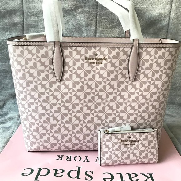 kate spade Handbags - KATE SPADE 2PCS SET Geo Large Tote Wallet
